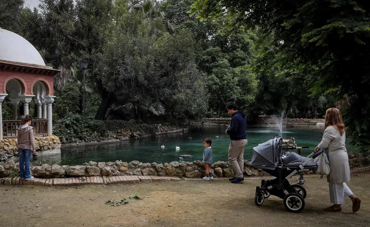 Imagen de una familia numerosa / EFE