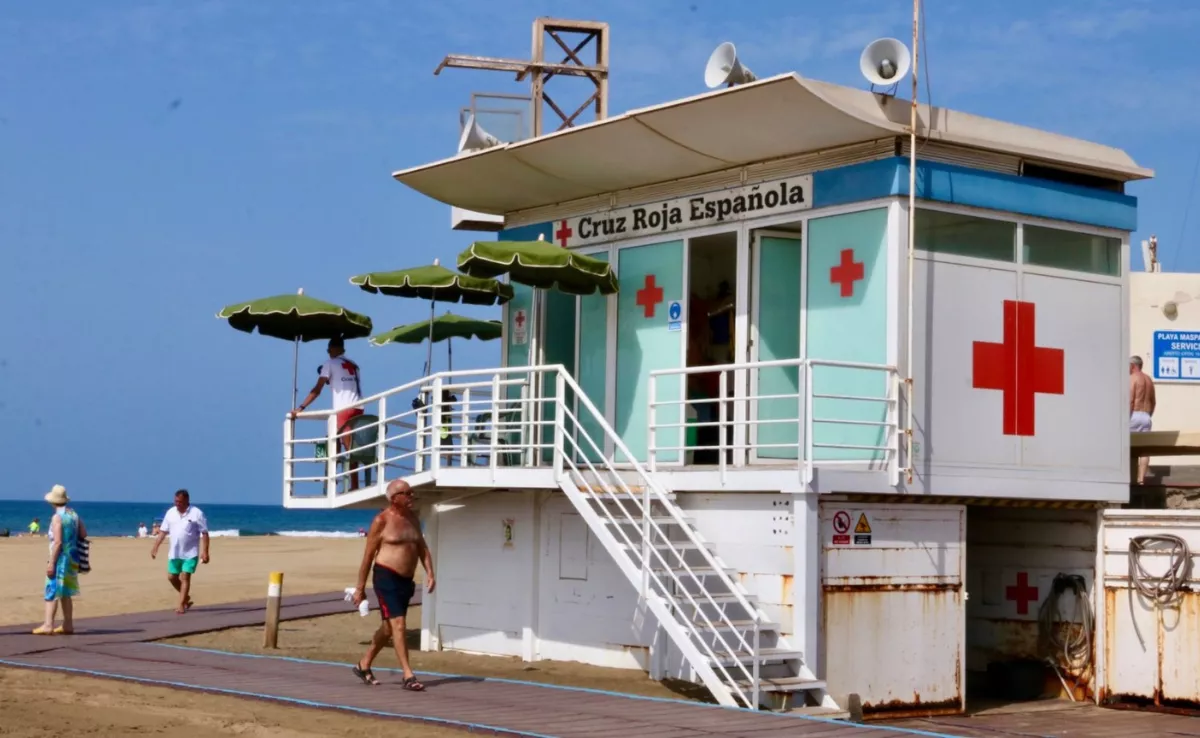Puesto de socorrismo en la playa de Maspalomas / AH