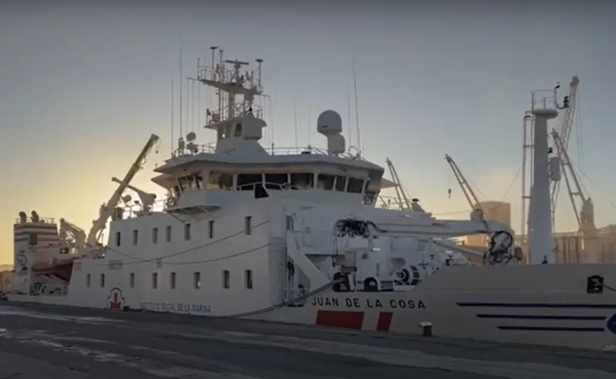 Imagen del 'Juan de la Costa', uno de los barcos medicalizados / GOBIERNO DE ESPAÑA