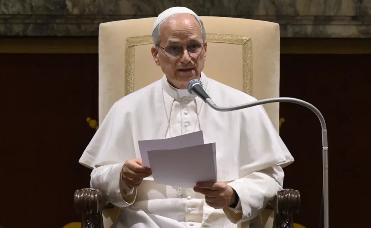 Imagen del papa León XIV dando una misa / EFE