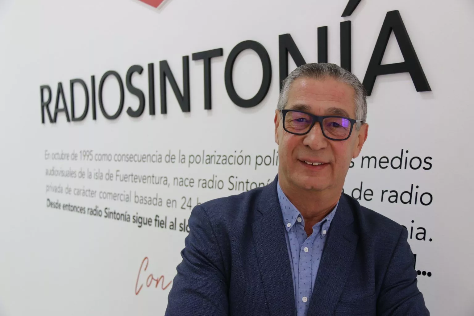 Fallece Santiago Travieso, fundador de Radio Sintonía y voz histórica de Fuerteventura. RADIO SINTONÍA