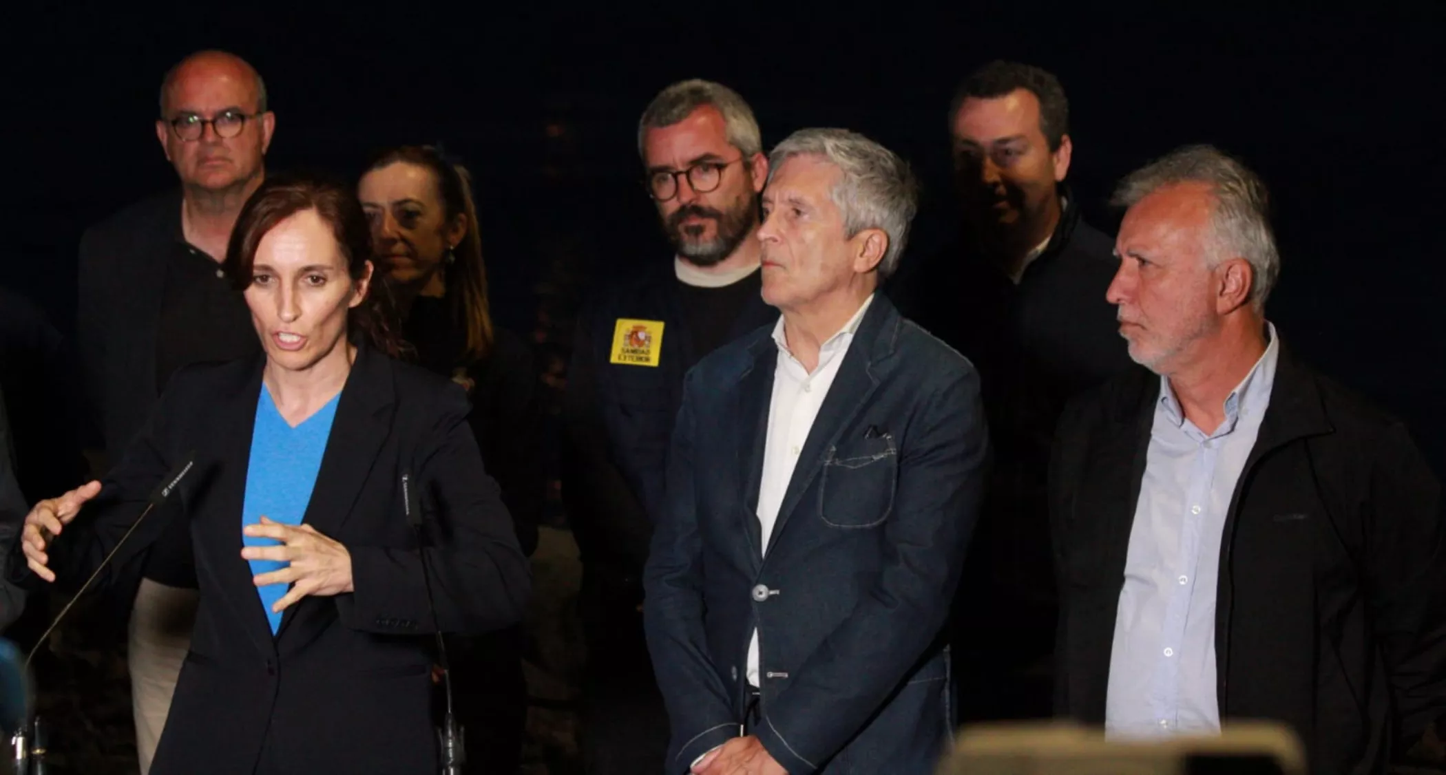 Mónica García, ministra de Sanidad; Fernando Grande-Marlaska, ministro de Interior; y Ángel Víctor Torres, ministro de Política Territorial, este sábado en el Puerto de Granadilla. / ÁLVARO OLIVER-AH