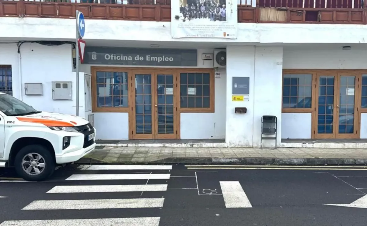 Imagen de la oficina de empleo de Tacoronte cerrada / AYUNTAMIENTO DE TACORONTE