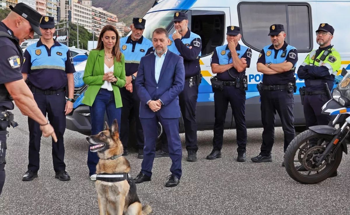 Jornada de puertas abiertas de la Policía Local / AYUNTAMIENTO DE SANTA CRUZ DE TENERIFE