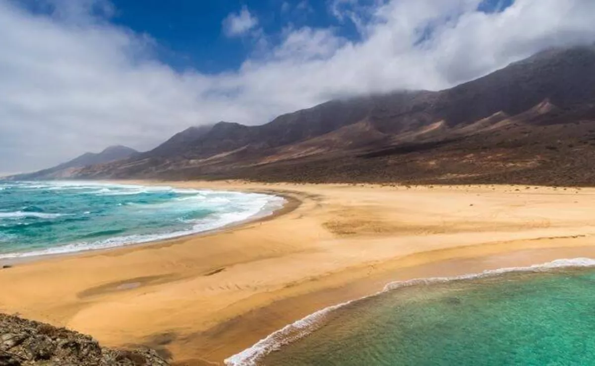 Imagen de la playa de Cofete en Fuerteventura / HOLA ISLAS CANARIAS
