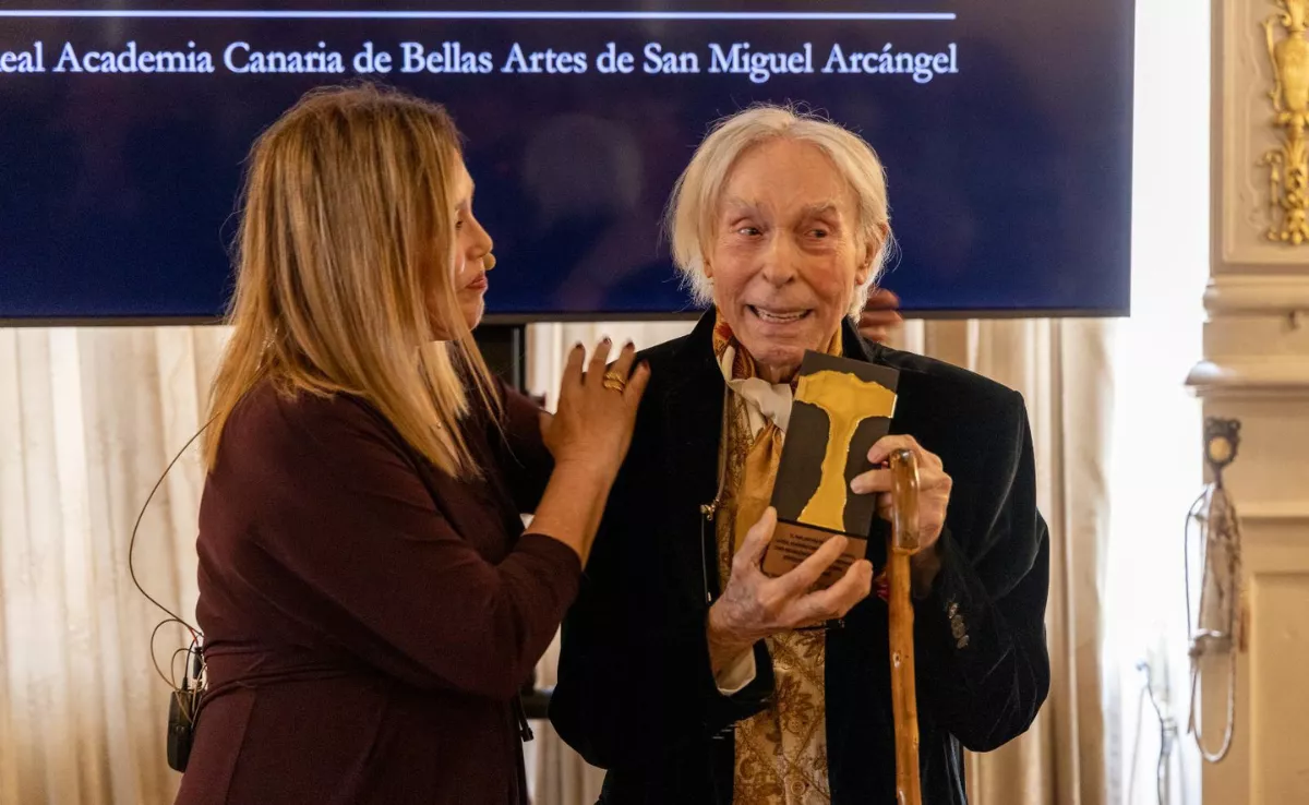 Homenaje al artista Pepe Dámaso / PARLAMENTO DE CANARIAS Homenaje al artista Pepe Dámaso / PARLAMENTO DE CANARIAS