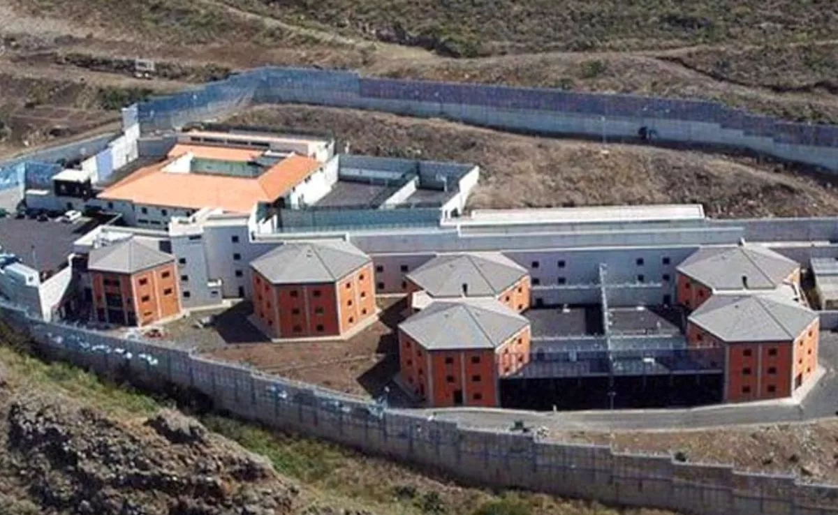 Centro de Internamiento Educativo para Menores Infractores (CIEMI) Valle Tabares|USO