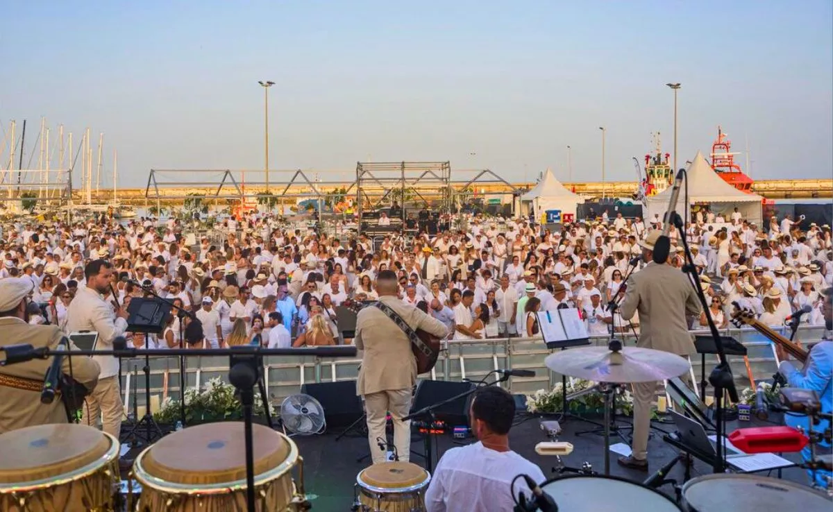 Celebración del festival de bienvenida al verano en 2025|AYUNTAMIENTODESANTACRUZ