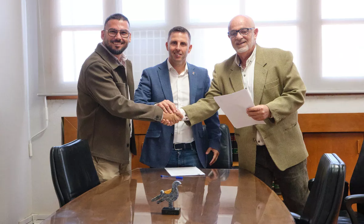 Convenio con el Ayuntamiento de Pájara para la antena camaral en Morro Jable / CÁMARA DE COMERCIO DE FUERTEVENTURA