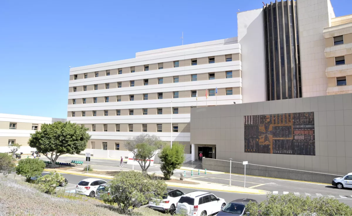 El Hospital Militar, ahora Hospital Juan Carlos I, donde estaba ingresado el señor que sufrió la humillación de un tiktoker. / GOBIERNO DE CANARIAS