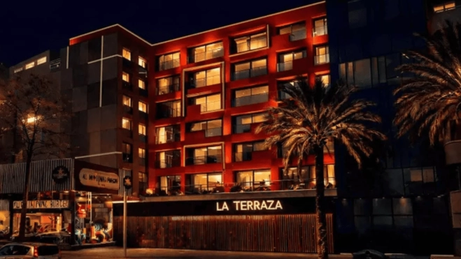 Render con la proyección de la promoción de viviendas en Primero de Mayo. / AH