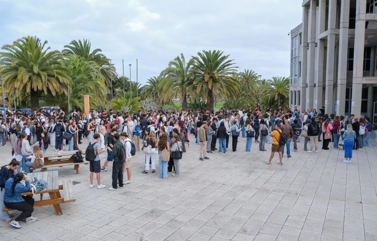 Estudiantes de la PAU en la sede Arquitectura de la ULPGC. ARCHIVO