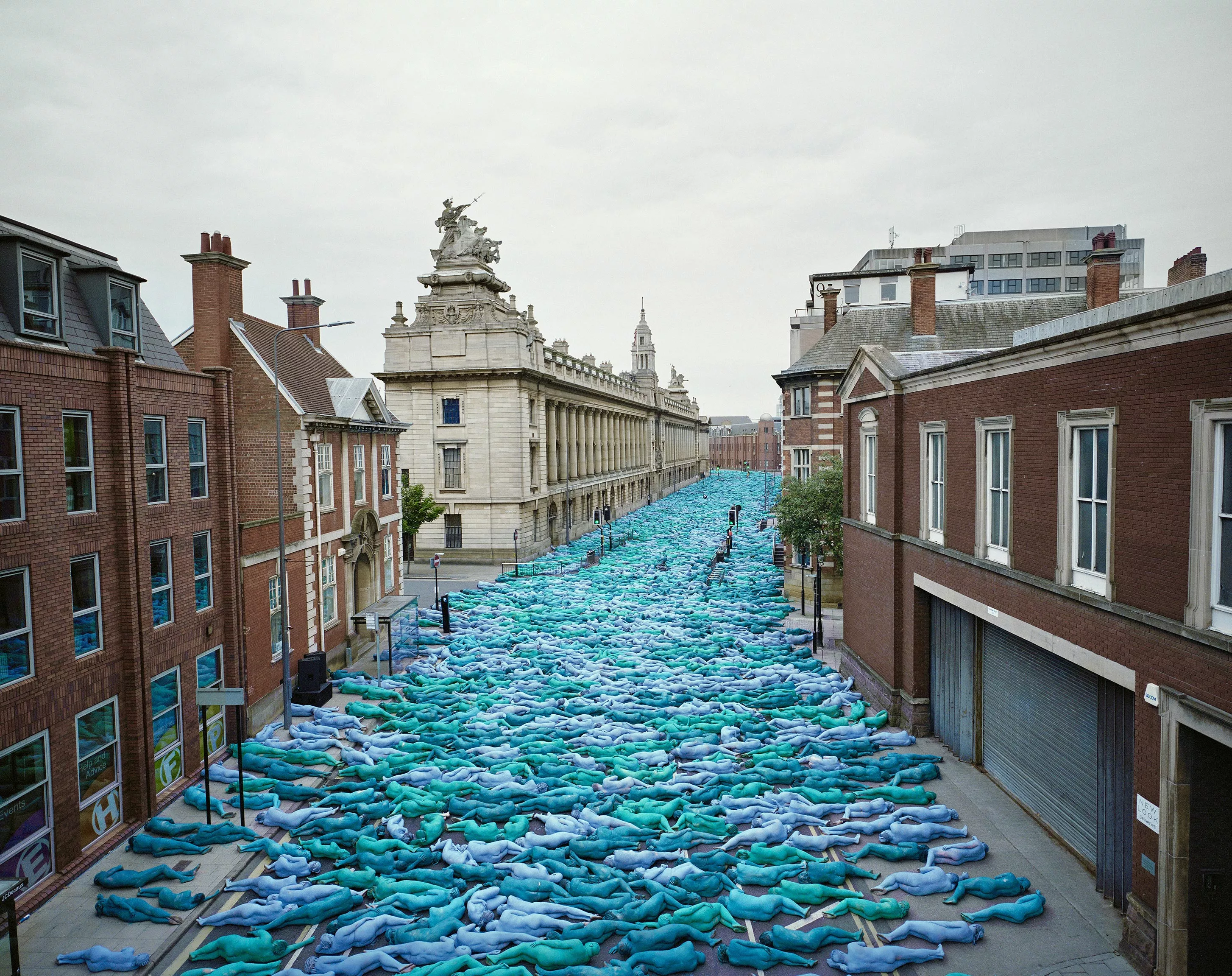 Sea of Hull, de Spencer Tunick, Hull, UK, 2016
