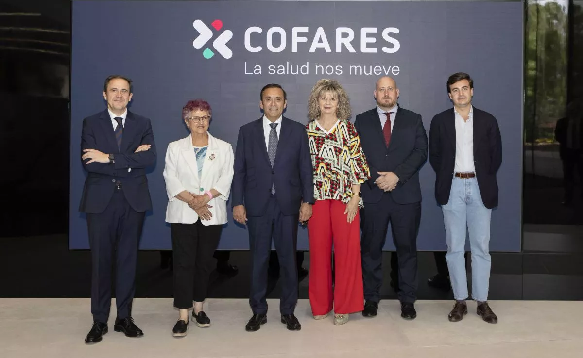 Visita de la Comisión de Sanidad del Congreso / COFARES