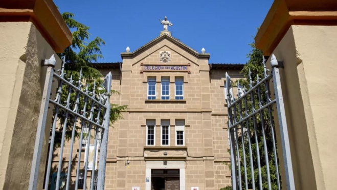 Imagen de la fachada del Colegio San Agustín de Calahorra (La Rioja) / EFE Imagen de la fachada del Colegio San Agustín de Calahorra (La Rioja) / EFE