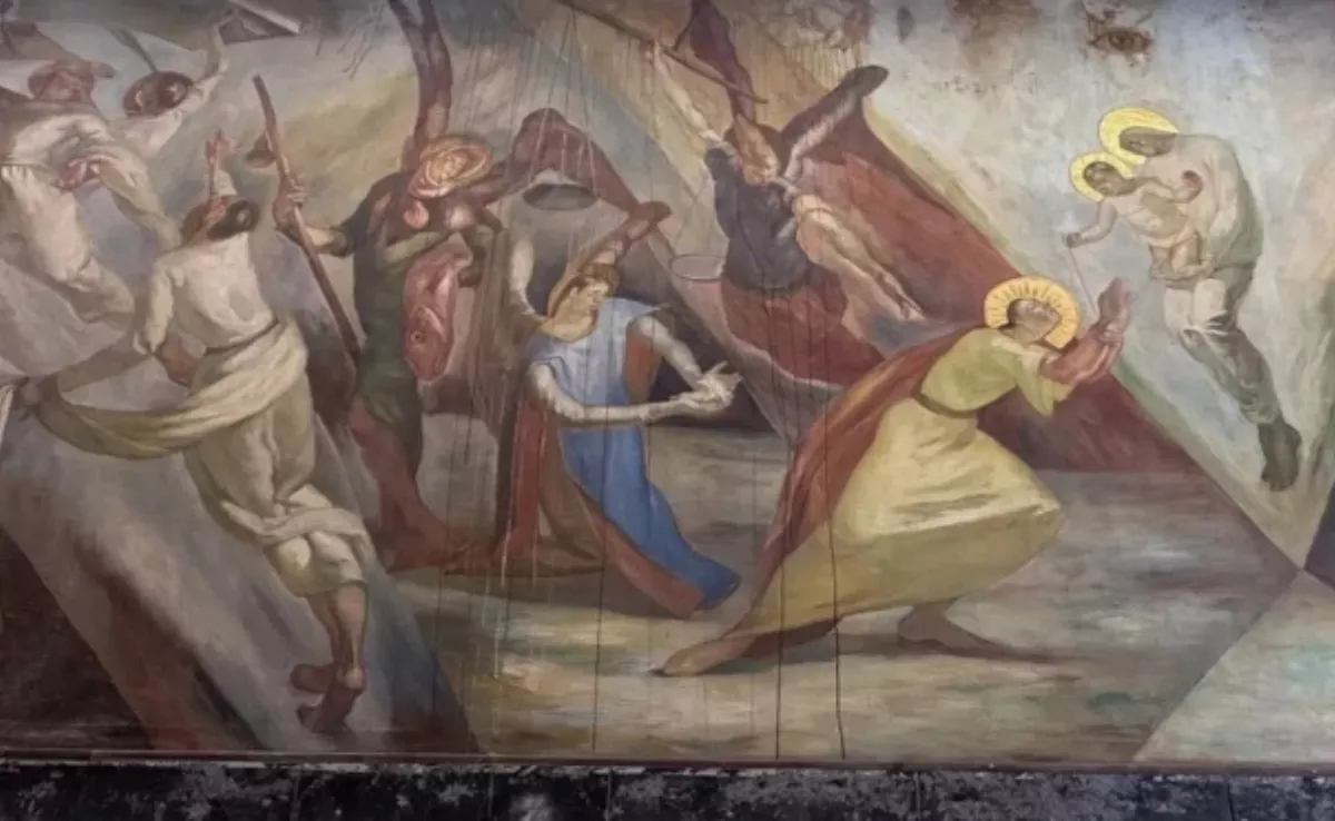 Paño afectado por las sudoraciones de resina o tinte de madera / AH