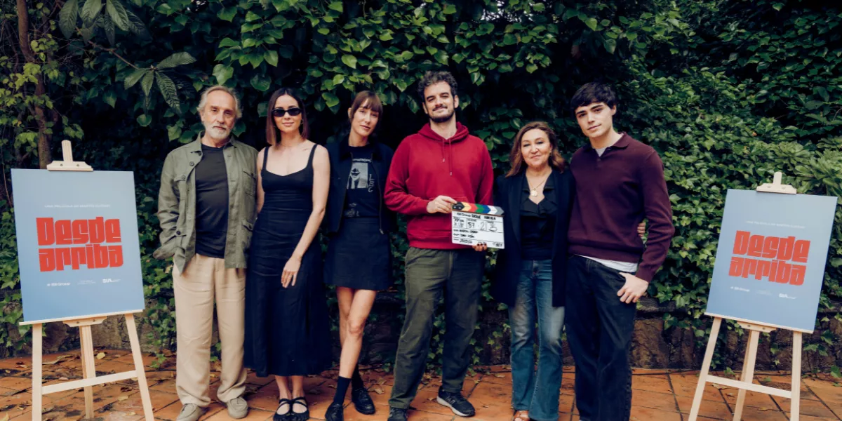 Gonzalo de Castro, Dafne Fernández, Almudena Amor, Martín Cuervo, Lydia Palencia y Álvaro Cavadas / FERNANDO TORRES