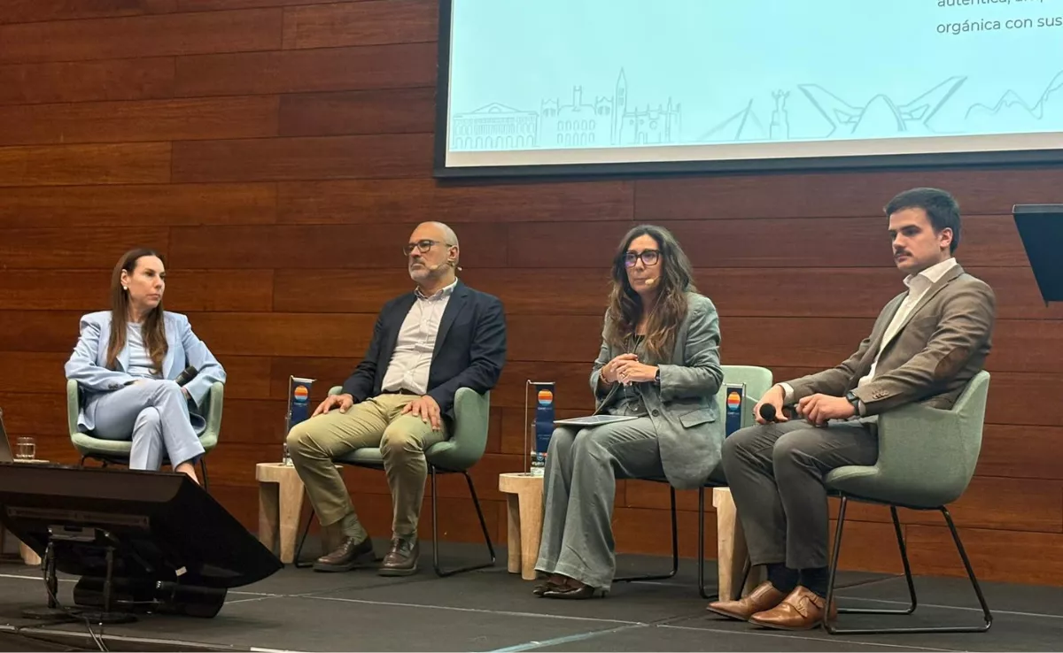 Presentación del Monitor de Tendencias del Turismo 2026, un informe elaborado por Coral Travel y Madison Travel & Tourism / FEHT
