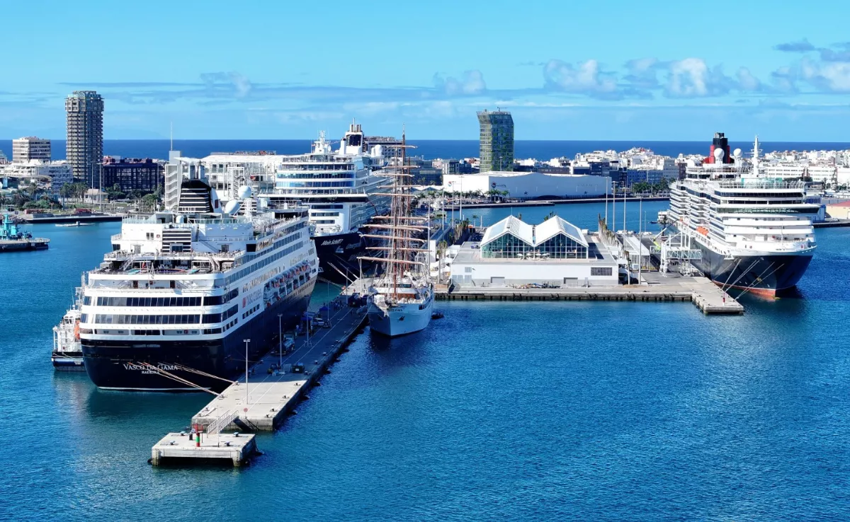 Foto aérea de la terminal de cruceros del Puerto de Las Palmas / CEDIDA