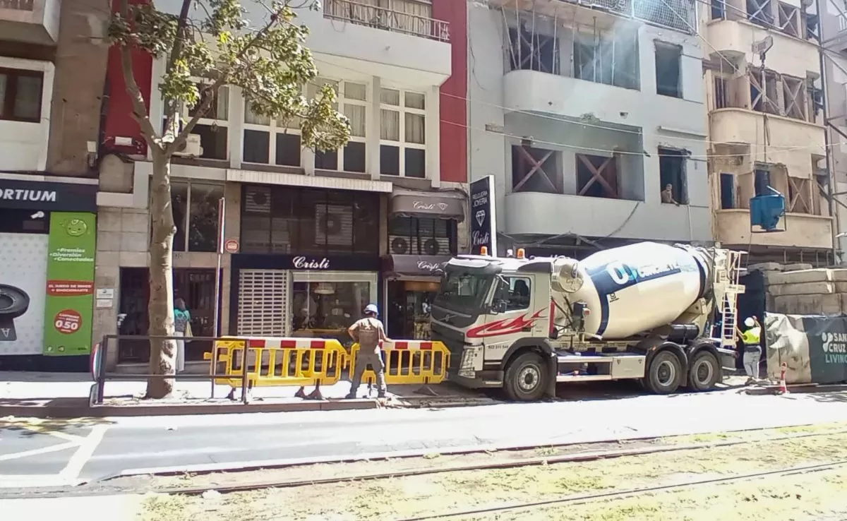 Comercios de la Rambla de Pulido afectados por las obras de dos edificios|AH