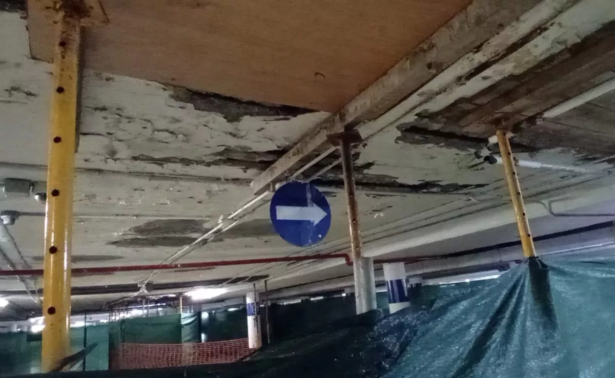 Techo del parking de plaza de España, junio de 2026|AH