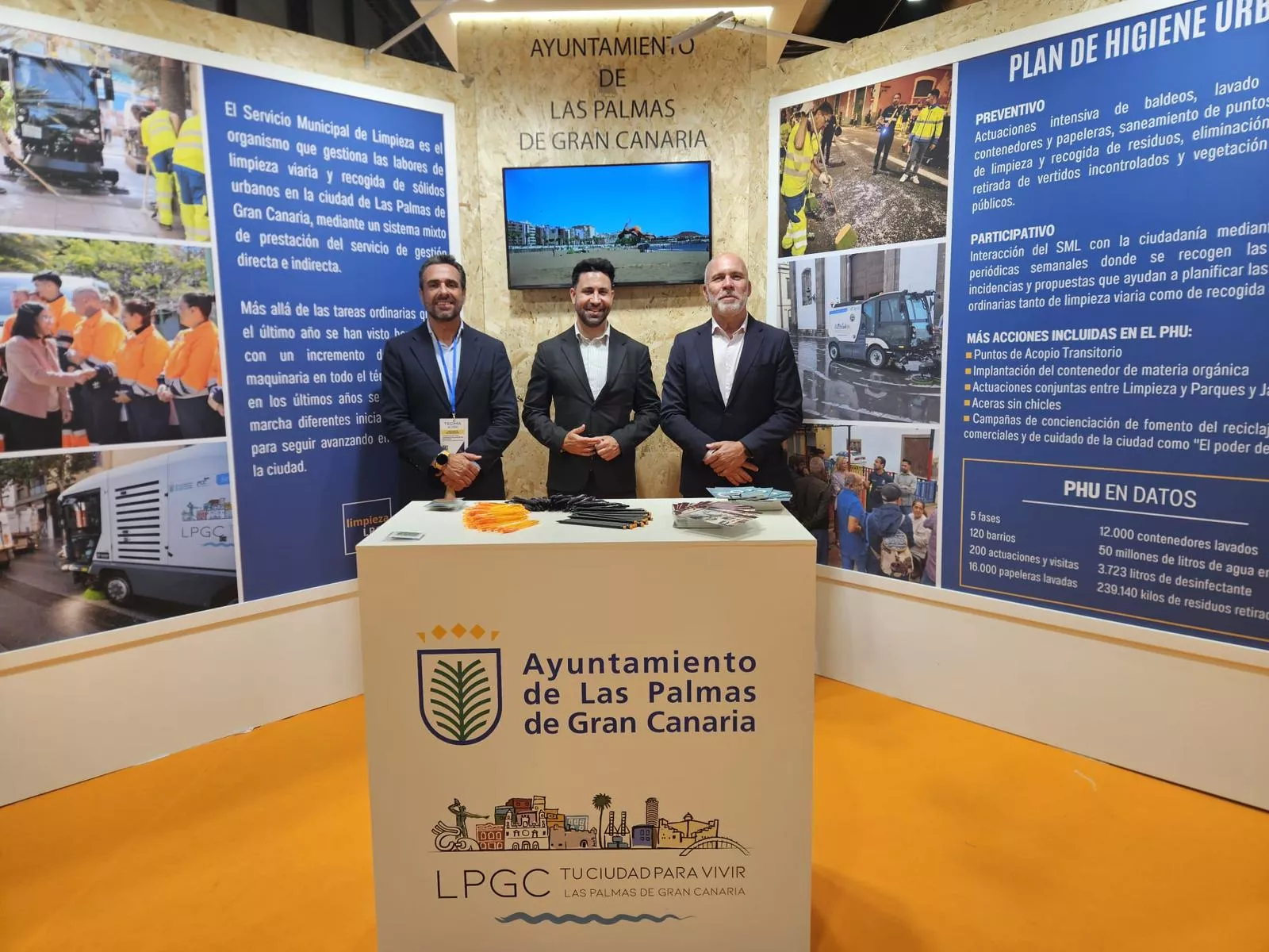 El Ayuntamiento de Las Palmas de Gran Canaria viaja a Madrid para exhibir su modelo de limpieza urbana. AH