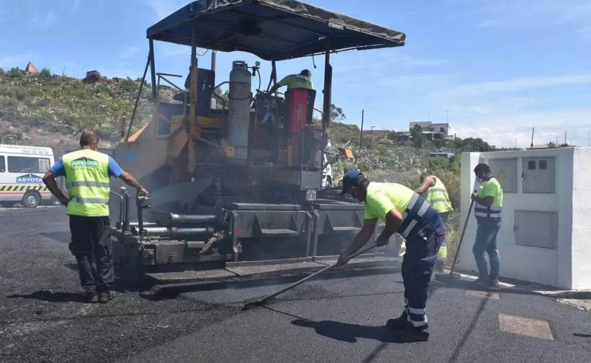 Trabajos de asfaltados en calles de Santa Cruz de Tenerife|CEPASCON