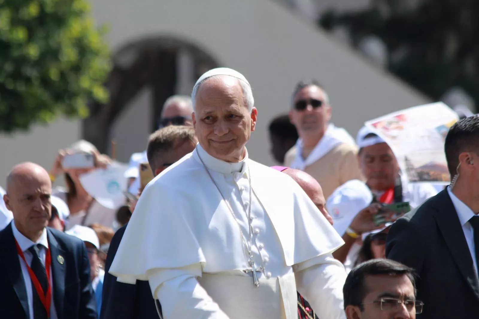 El papa León XIV en el municipio de La Laguna, en Tenerife. / ÁLVARO OLIVER GONZÁLEZ - ATLÁNTICO HOY