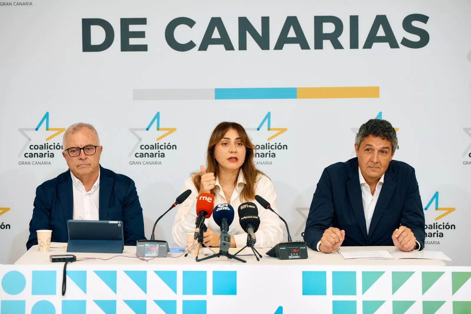 CC carga contra NC-PSOE y denuncia 11 años “sin viviendas, sin movilidad y sin rumbo” en Gran Canaria. CEDIDA