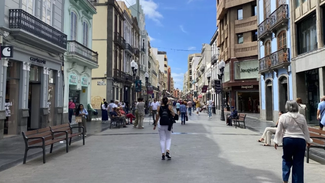 Zona comercial abierta de Triana / ARIADNA MARTÍNEZ - ATLÁNTICO HOY