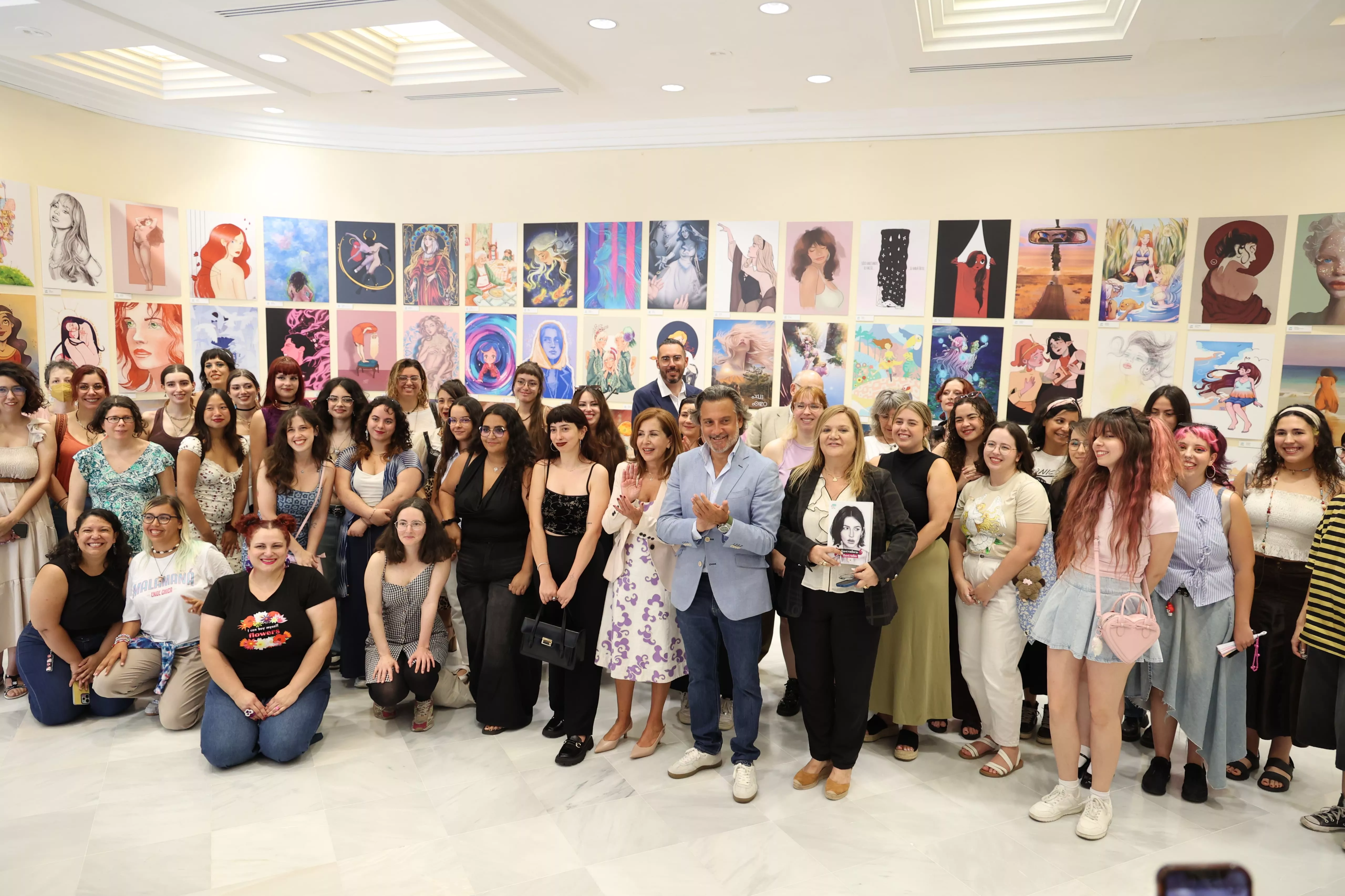 Inauguración de la exposición 'Ilustradoras & Ilustradas 6'. / PARLAMENTO DE CANARIAS