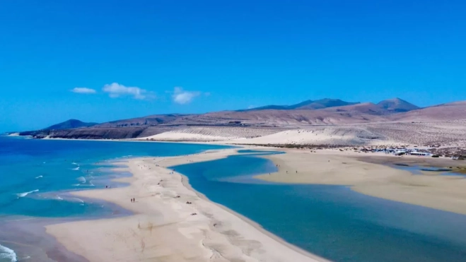 Playa de Sotavento / TURISMO DE FUERTEVENTURA