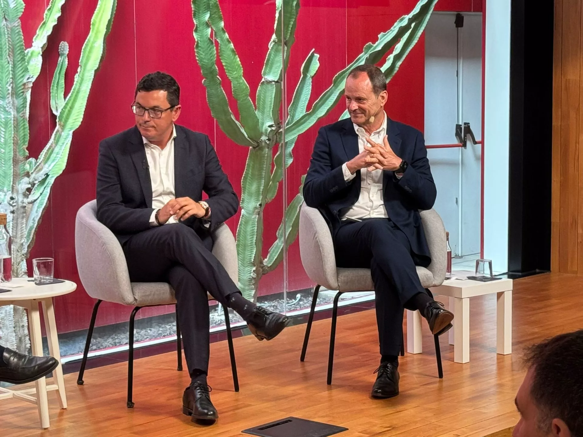 El secretario general de Coalición Canaria Gran Canaria, Pablo Rodríguez, y el presidente de Municipalistas Primero Canarias, Óscar Hernández. / AYUNTAMIENTO DE AGÜIMES