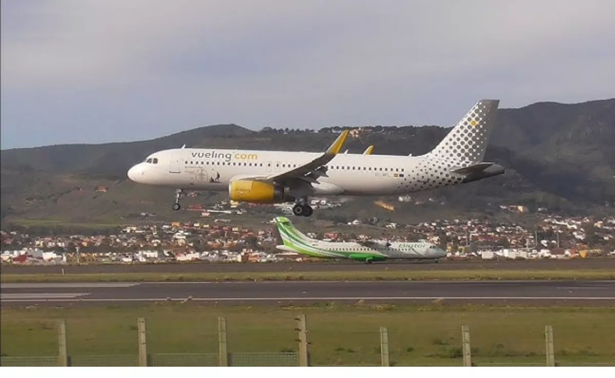 Aviones aeropuerto Tenerife Norte |YOUTUBE