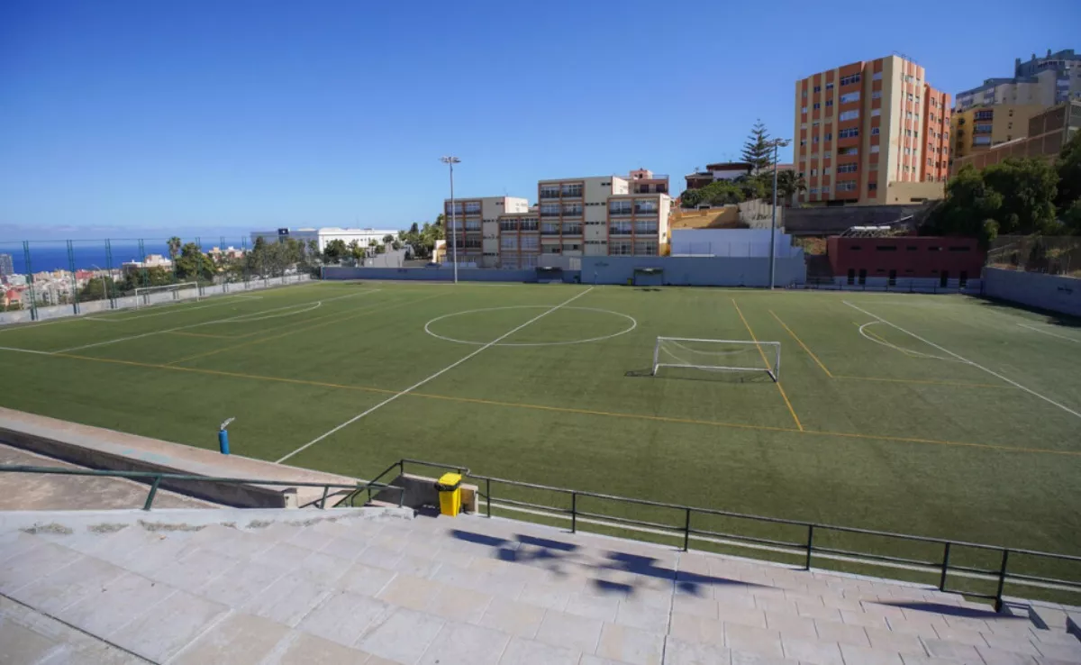 Campo de fútbol San Joaquín en el barrio de la Salud |AYUNTAMIENTODESANTACRUZ