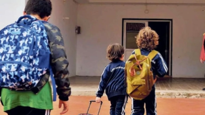 Imagen de unos niños de camino a la escuela en Canarias / INTERSINDICAL CANARIAS