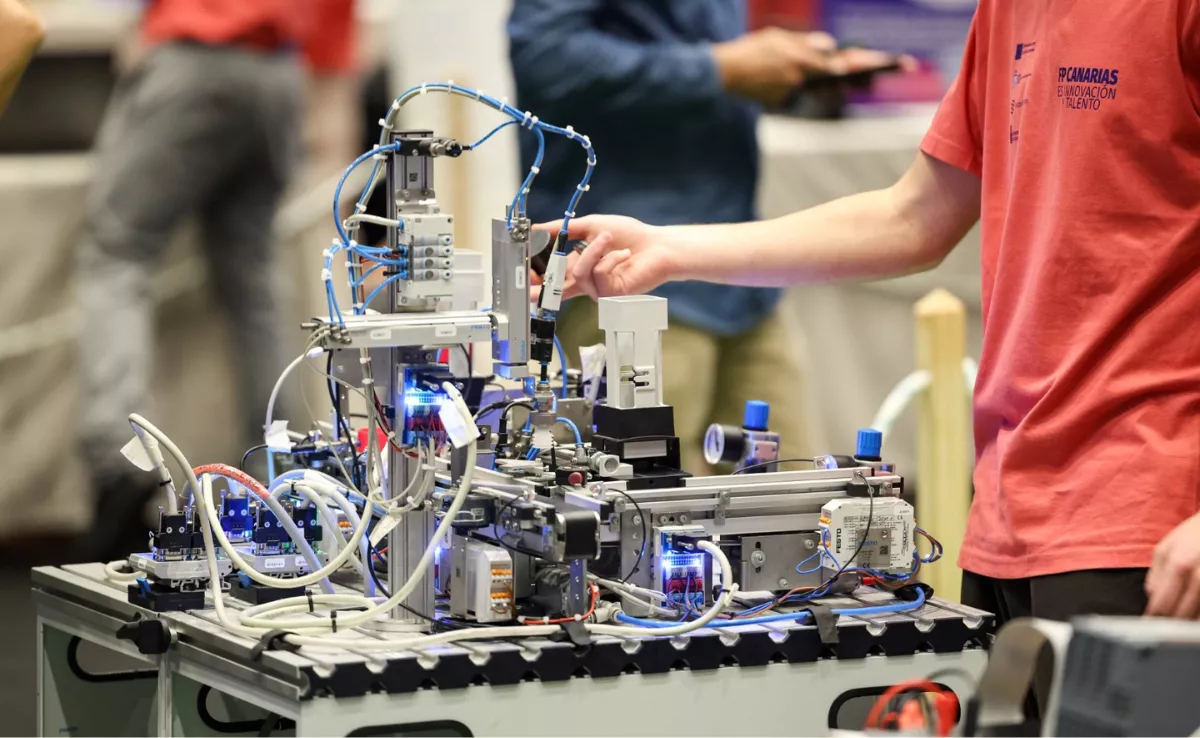Educación ha autorizado 50 proyectos de innovación, investigación y desarrollo de Formación Profesional / GOBIERNO DE CANARIAS