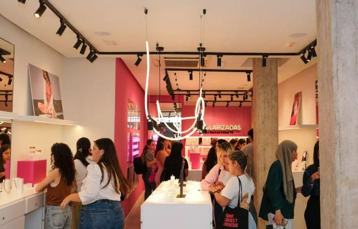 La firma de joyas Singularu llega a Gran Canaria con regalos y descuentos. CEDIDA