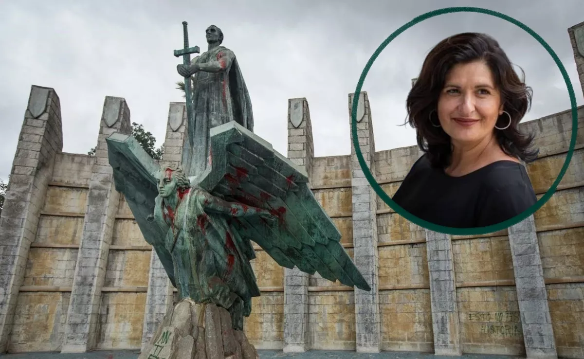 Luisi Castro, alcaldesa de Güímar, y el Monumento |MONTAJEAH
