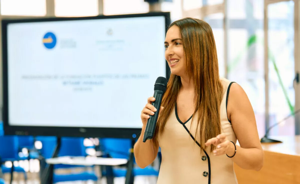 Betsabé Morales, en un acto de la Fundación Puertos de Las  Palmas. / REDES