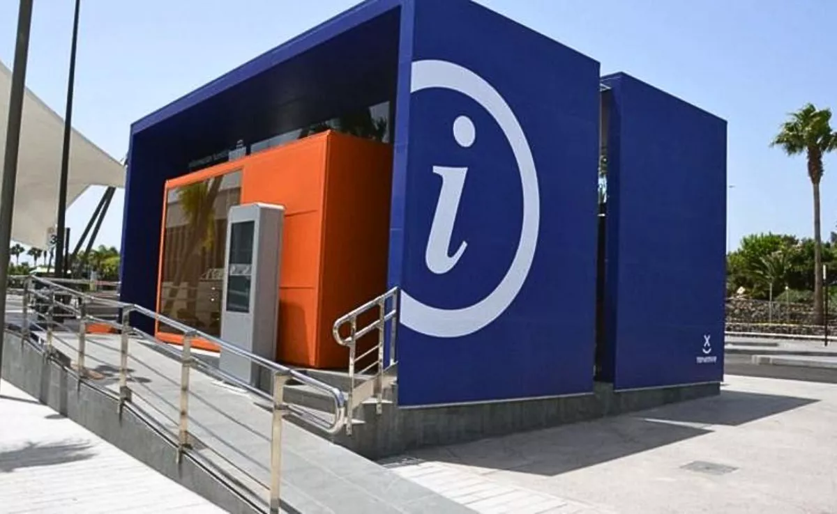 Oficina de Información Turística del aeropuerto del Sur / CABILDO DE TENERIFE