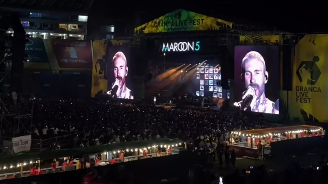 Adam Levine conectó con todo un público entregado / AH Adam Levine conectó con todo un público entregado / AH