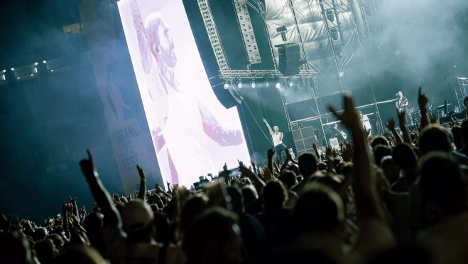 El público, entregado en ritual a Maroon 5. / AH El público, entregado en ritual a Maroon 5. / AH
