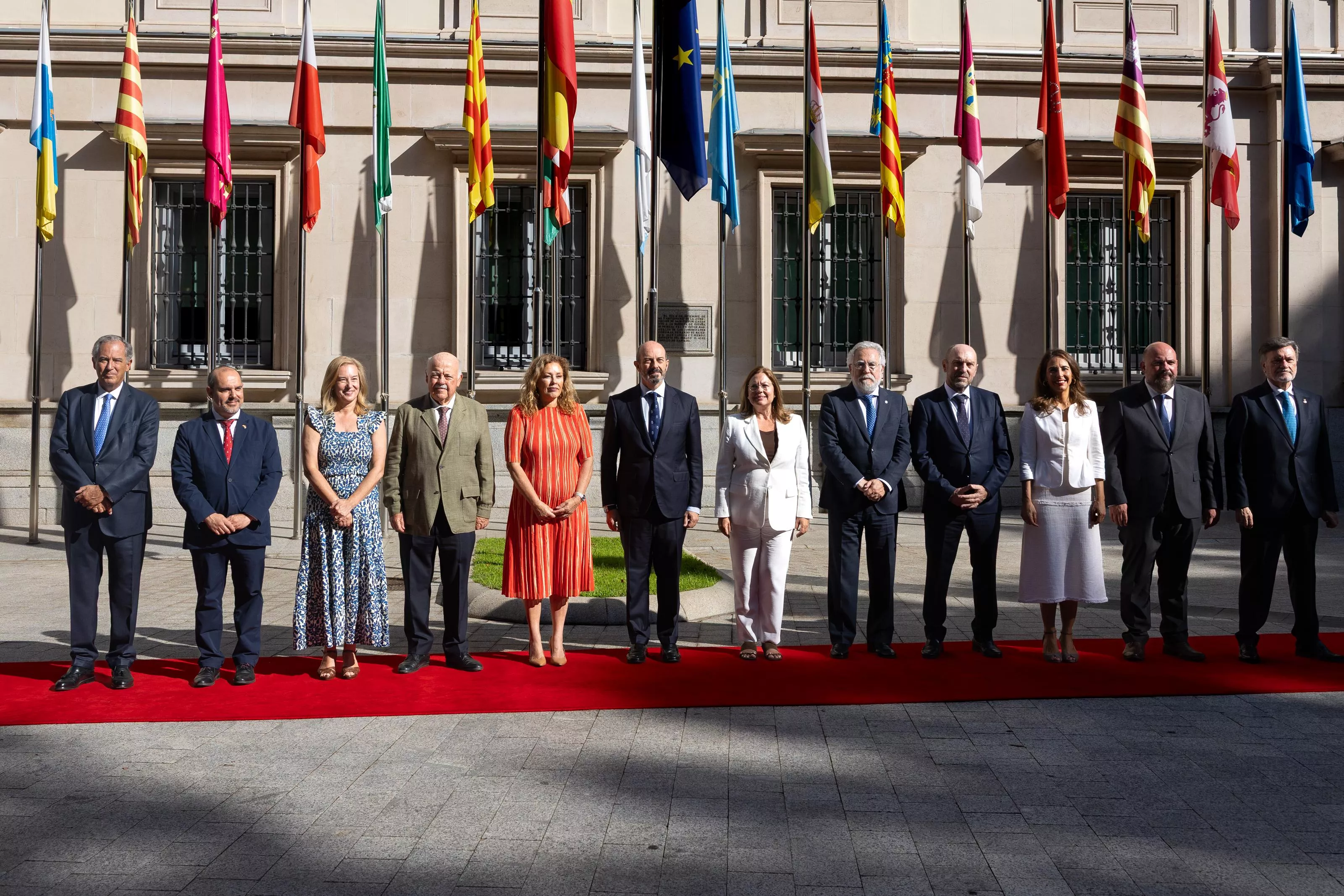 Astrid Pérez participa en la reunión de la COPREPA sobre la implantación de la Inteligencia Artificial en los parlamentos./ CEDIDA