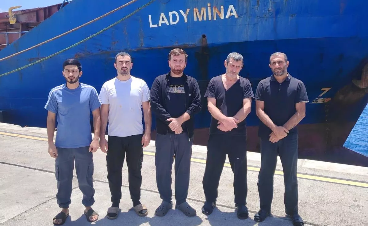 Los marineros del 'Lady Mina' abandonados en el Puerto de Las Palmas. / ITF
