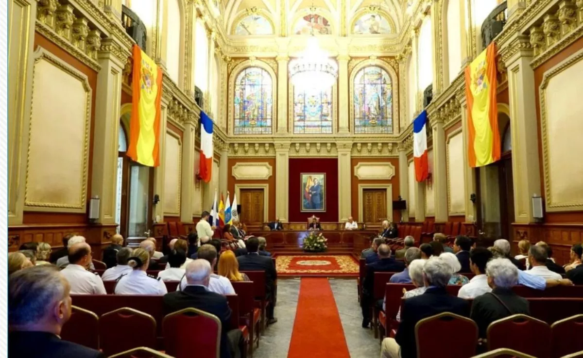 Día de Francia 2025, en el salón de Plenos del Ayuntamiento |AYUNTAMIENTODESANTACRUZDETENERIFE
