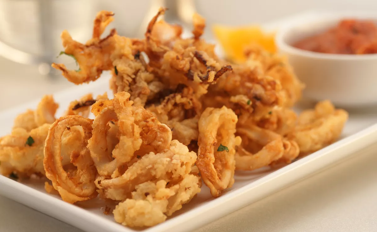 Imagen de un plato de calamares / CANVA