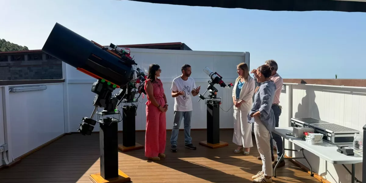 Parque Astrofísico El Julán / CABILDO DE EL HIERRO  