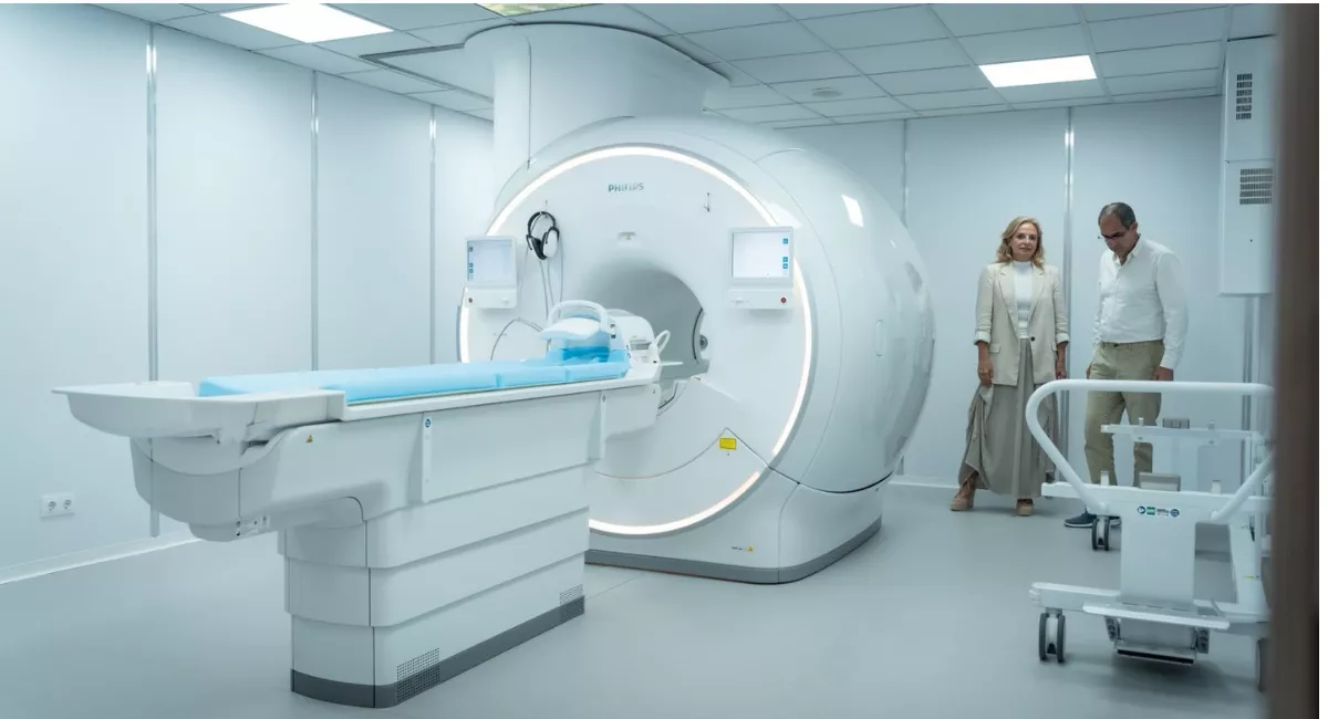  Resonancia magnética del Hospital Nuestra Señora de los Reyes / CABILDO DE EL HIERRO