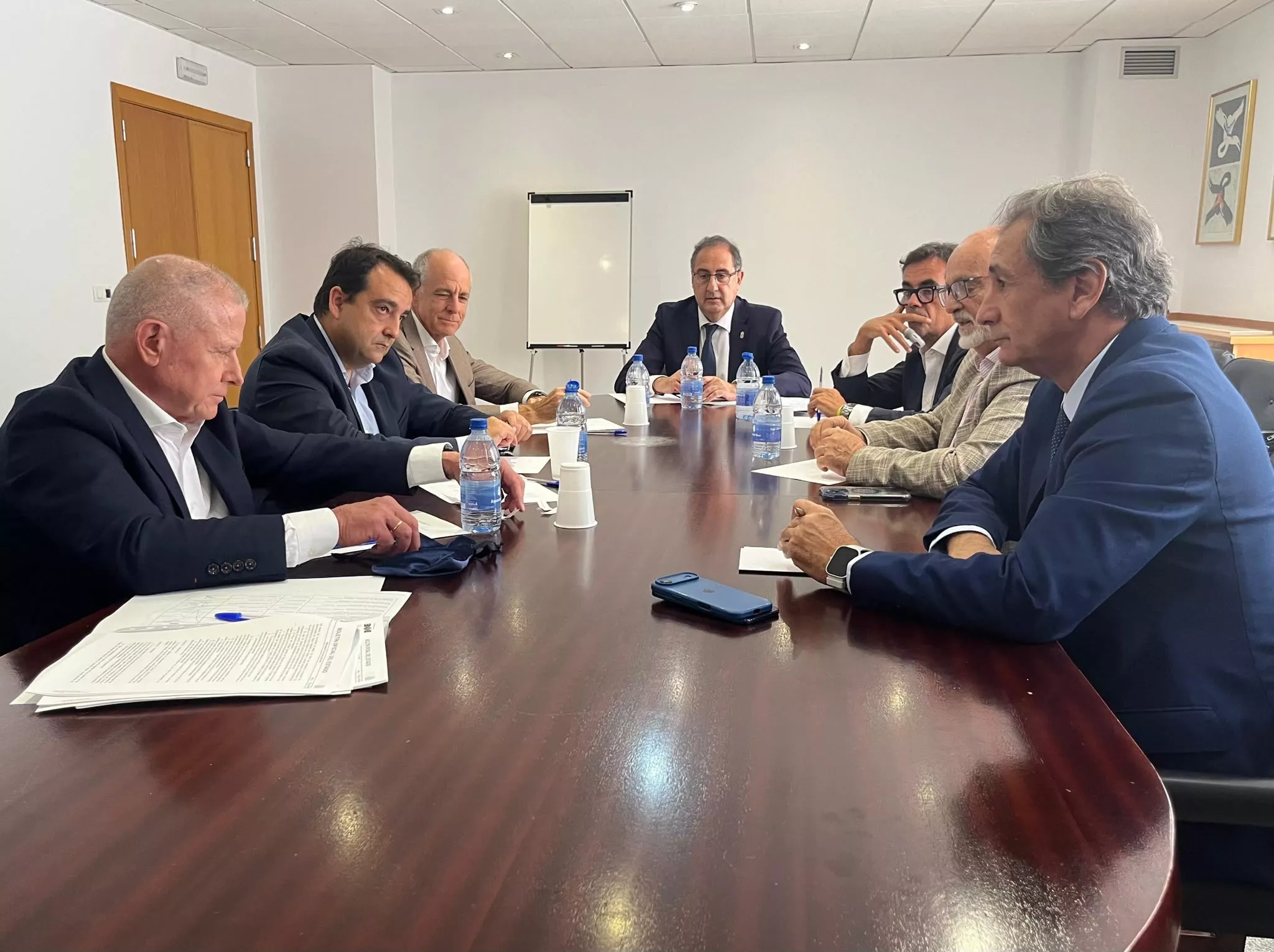 Reunión del Consejo Regional de Cámaras Canarias. / CEDIDA